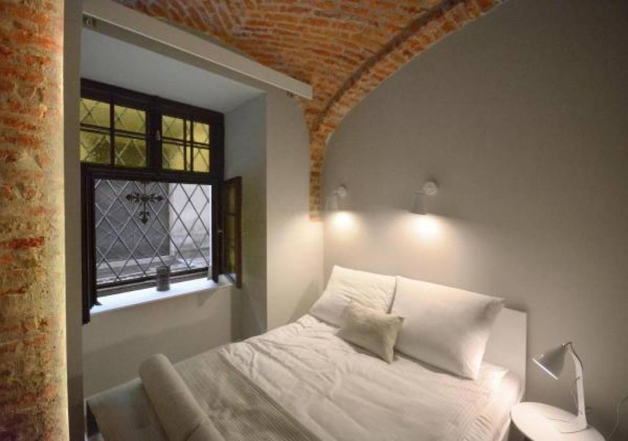 Around Market Square Apartments Краков Номер фото