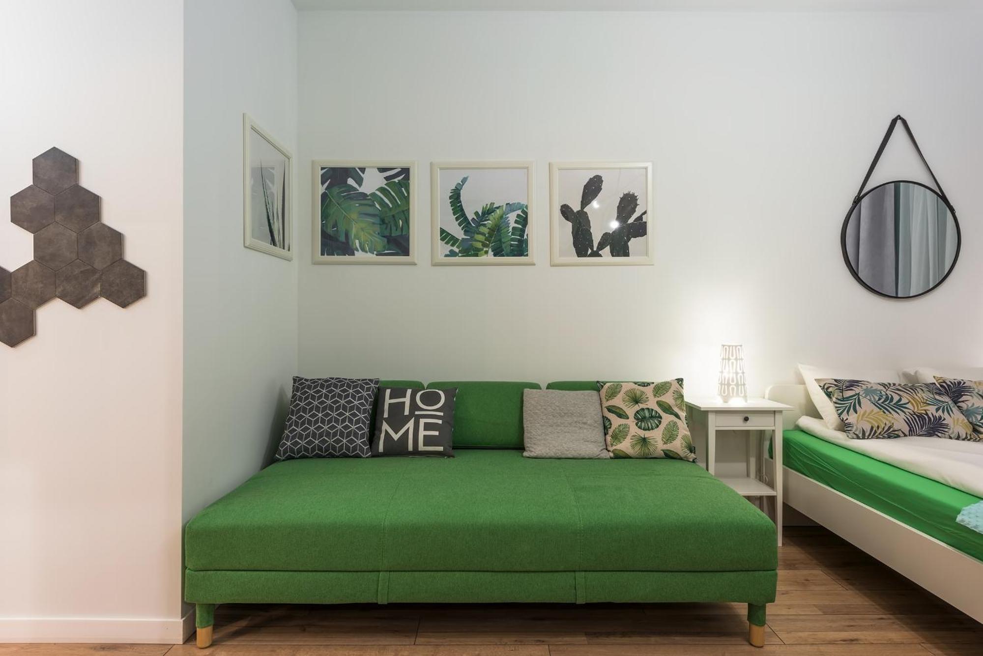 Around Market Square Apartments Краков Экстерьер фото