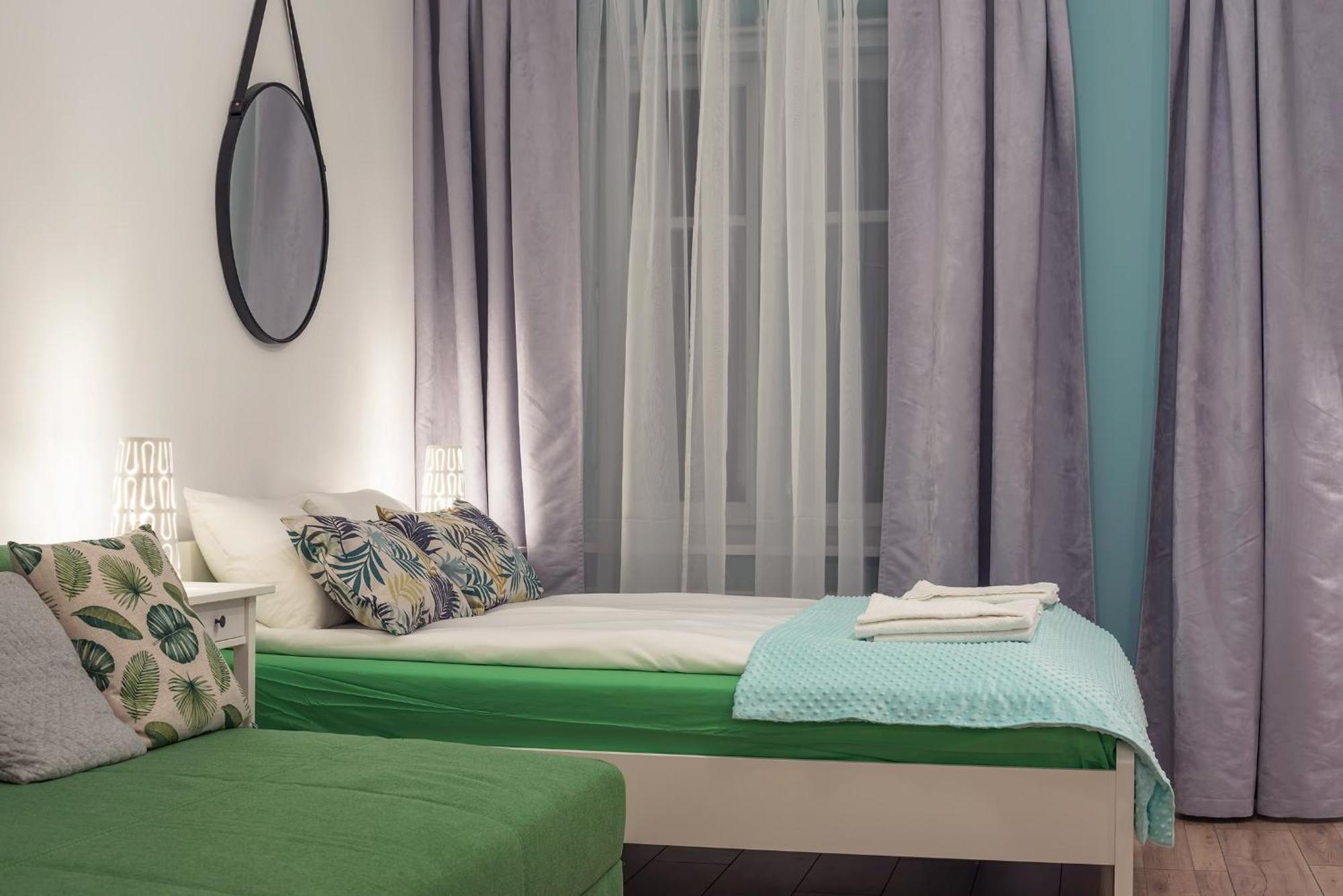 Around Market Square Apartments Краков Экстерьер фото