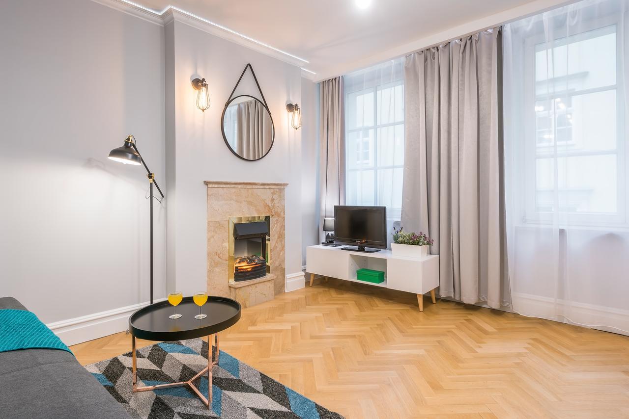 Around Market Square Apartments Краков Экстерьер фото
