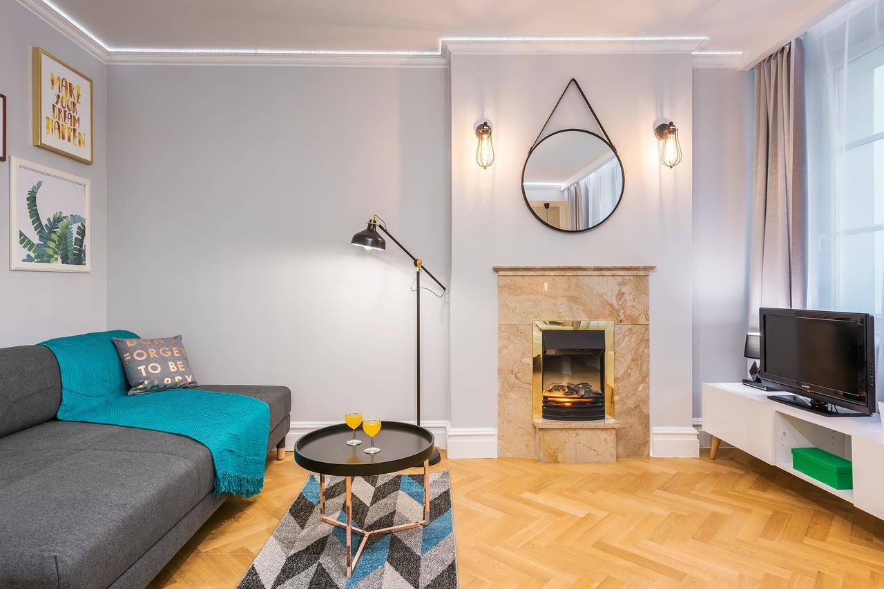 Around Market Square Apartments Краков Экстерьер фото